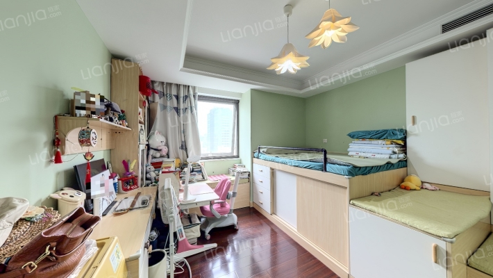 静安艺庭二手房实景图