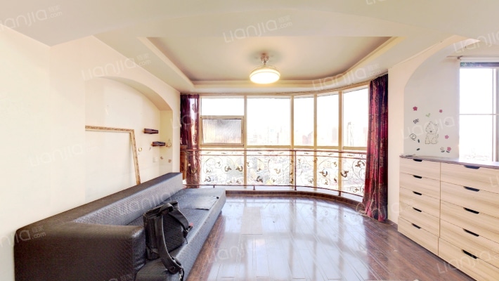 自由港二手房实景图