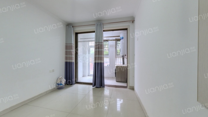 领世郡二手房实景图