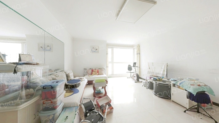 安联-水晶城二手房实景图