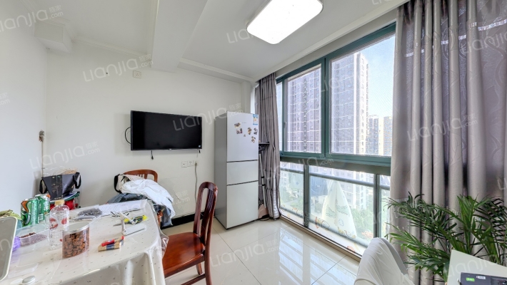 利一家园二手房实景图