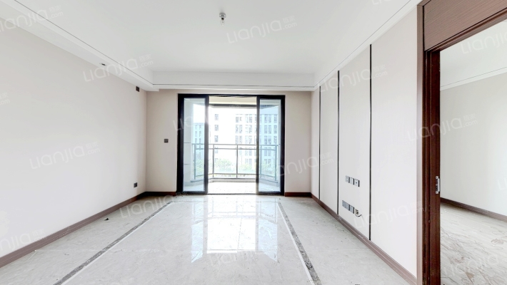 隆基泰和•紫樾书香二手房实景图