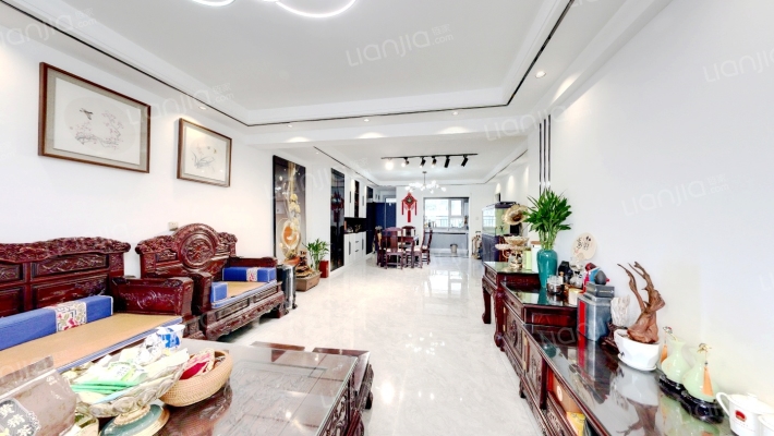 新天地购物城二手房实景图