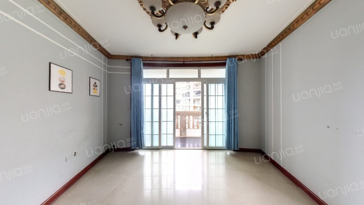 名都苑二手房实景图