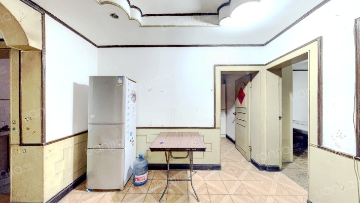 奎星路市农行家属院二手房实景图