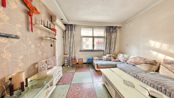 县一高家属院西院二手房实景图