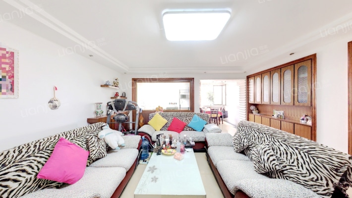 灶具厂家属院二手房实景图