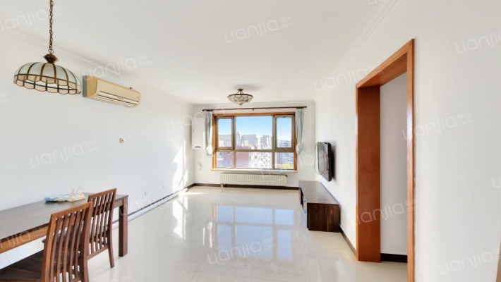 都会华庭二手房实景图