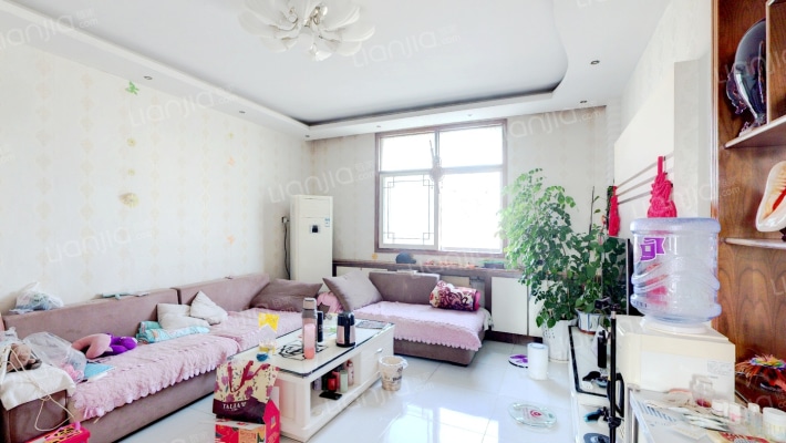 东风小区二手房实景图