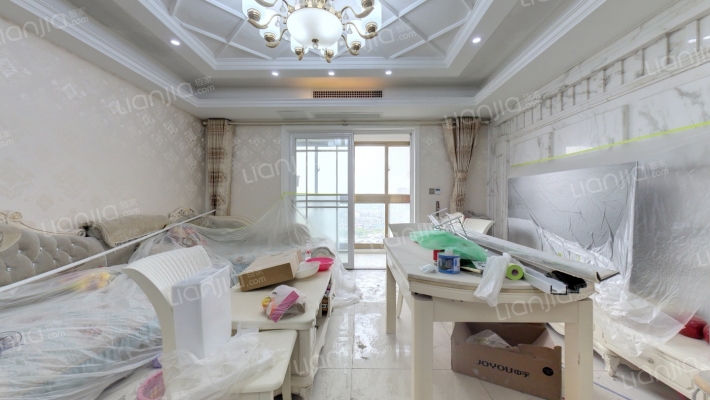 东西湖中心广场二手房实景图