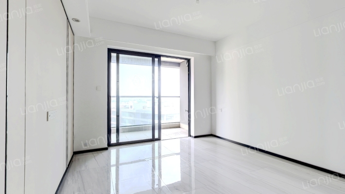 碧桂园柏丽湾二手房实景图