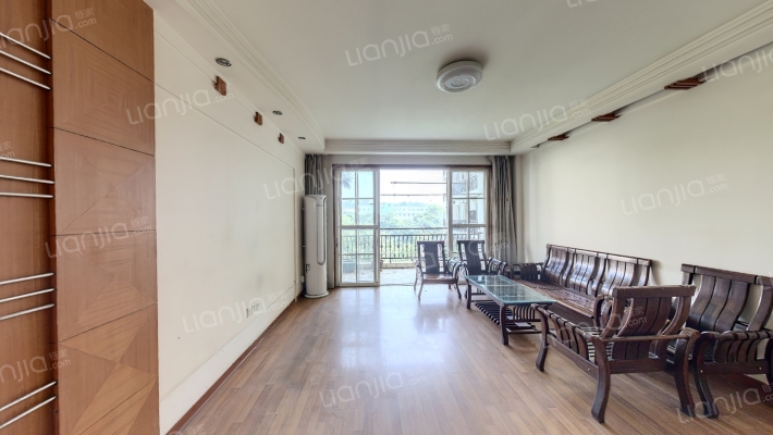 澳洲丽园二手房实景图