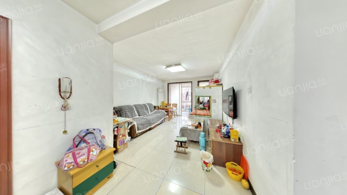 蓝岸森林二手房实景图