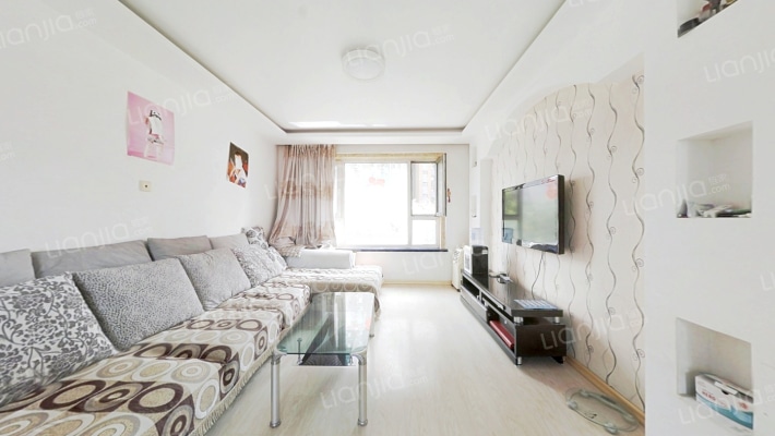 多恩虹郡二手房实景图