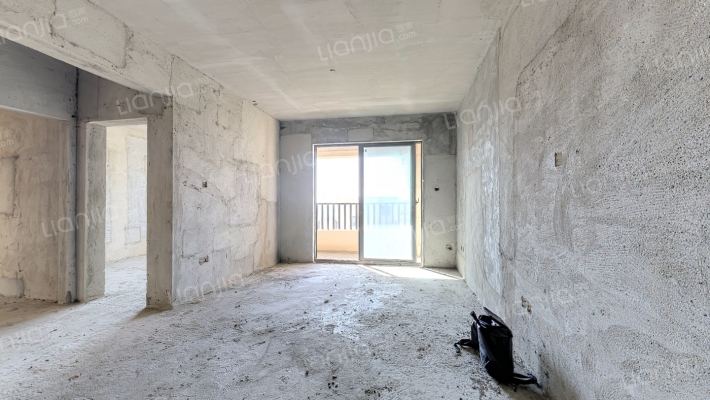 金盘名邸二手房实景图