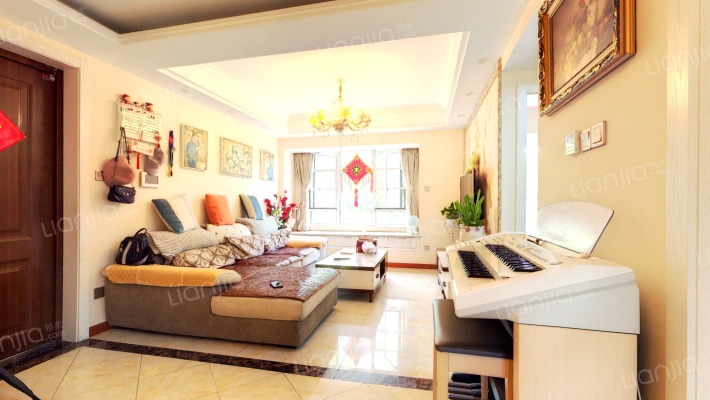 天阳晴朗二手房实景图