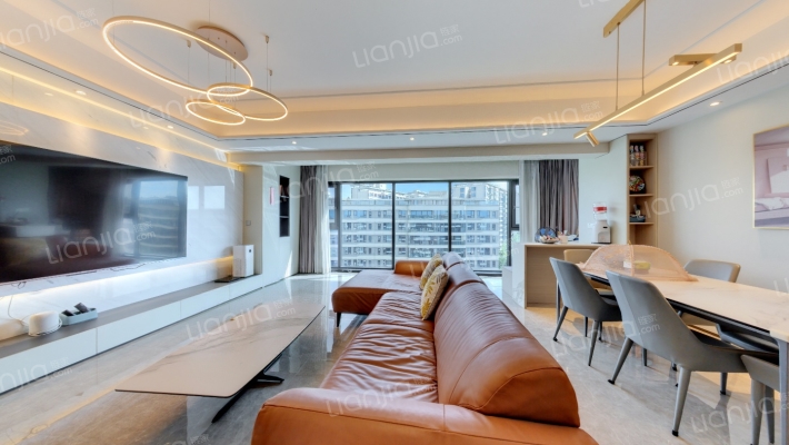 江山云出云峰二手房实景图