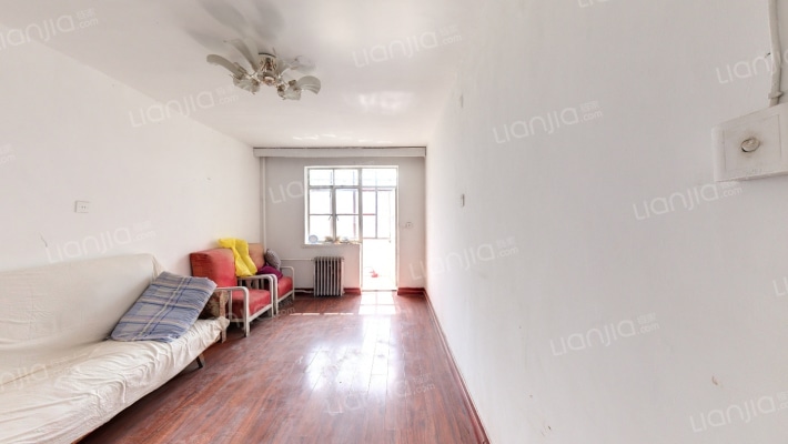 兰州炼油总厂家属楼二手房实景图