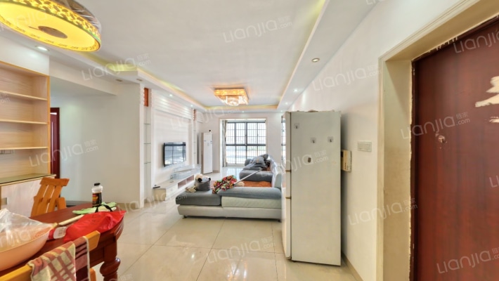 鸿润园二手房实景图