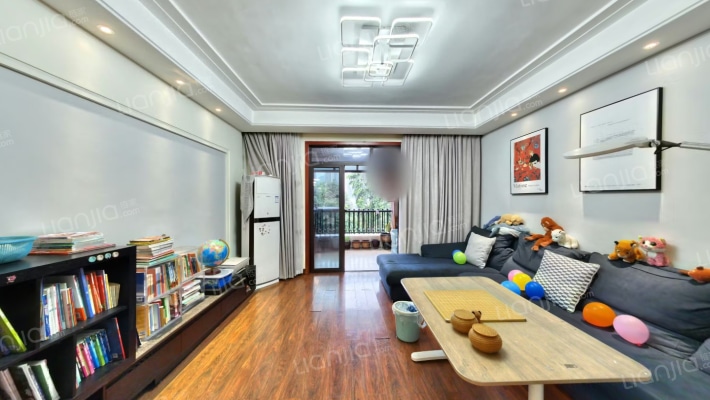 中渝梧桐郡A区二手房实景图