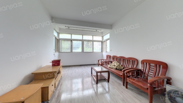 芳草苑小区二手房实景图