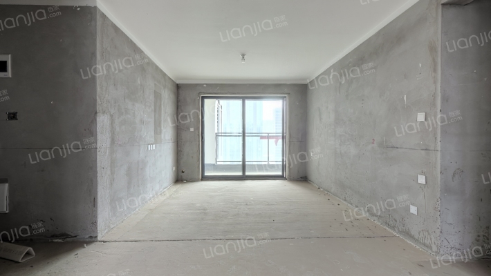 正弘碧湖苑二手房实景图