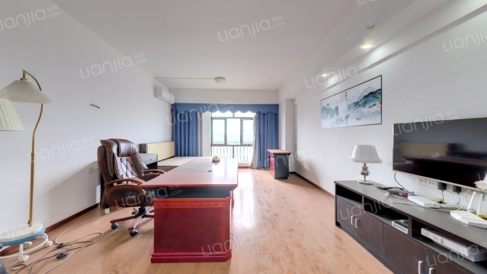 智慧大厦二手房实景图