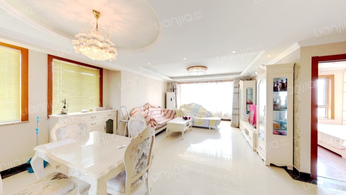 孔雀城六期叠翠园二手房实景图