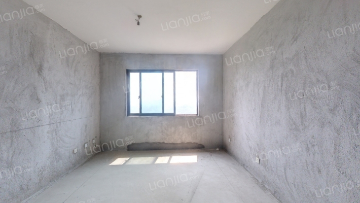 下斜嘉园二手房实景图