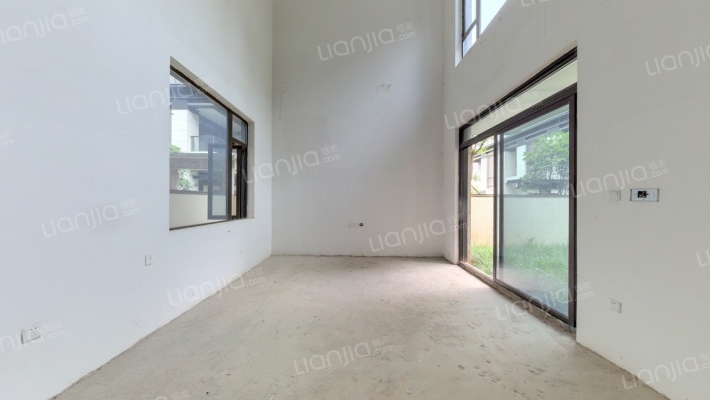 宝能滇池九玺二手房实景图