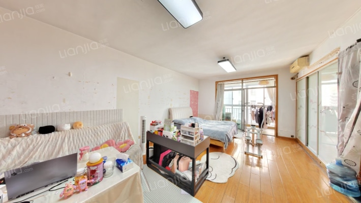 发展大厦二手房实景图