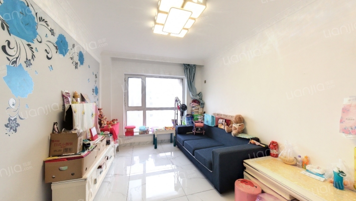 中庚香海金鼎六期二手房实景图