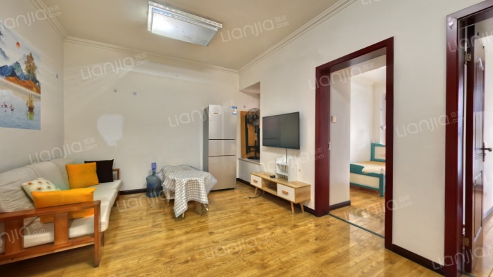 和泓东28二手房实景图