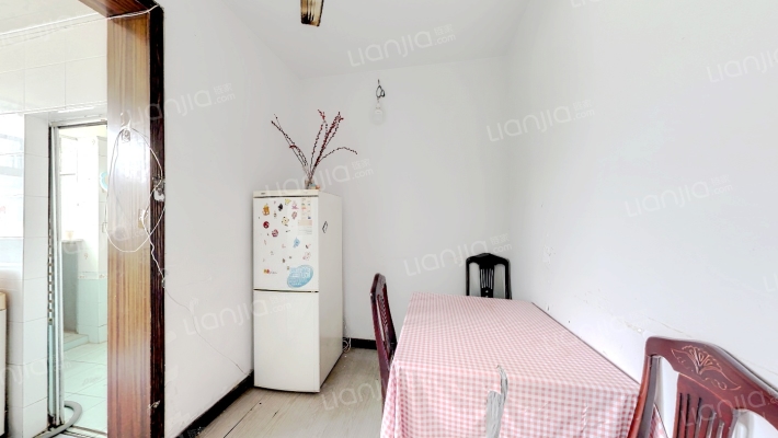 湖东三村二手房实景图