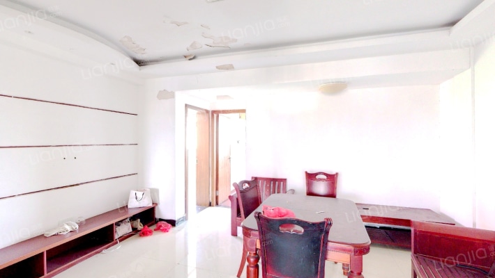 龙狮商贸城二手房实景图