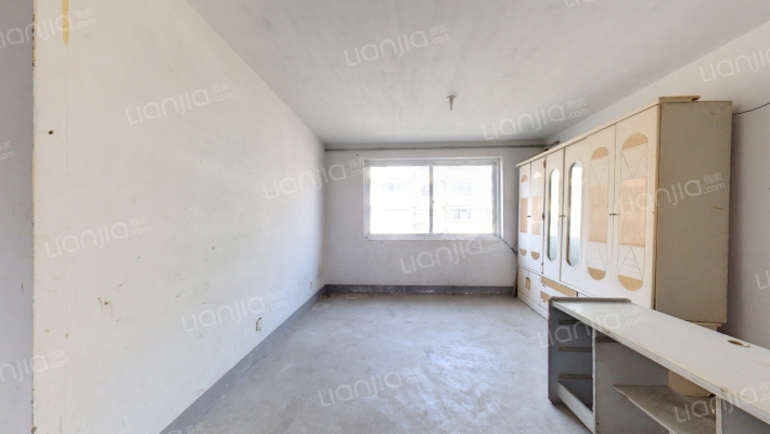 城港花苑西区二手房实景图