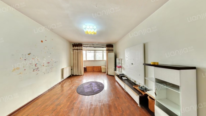 青房康居二手房实景图