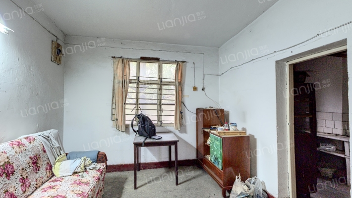 热电路18号二手房实景图