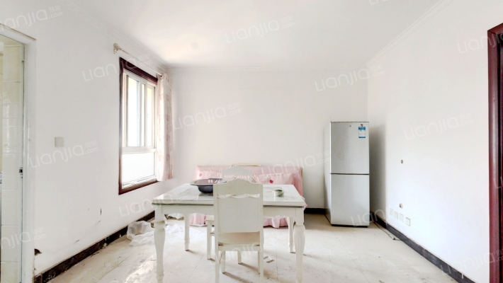 新河花园二手房实景图