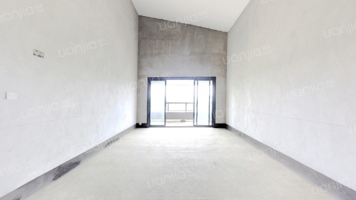 兴进漓江悦府二手房实景图