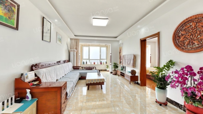 光伸卧龙港湾二手房实景图