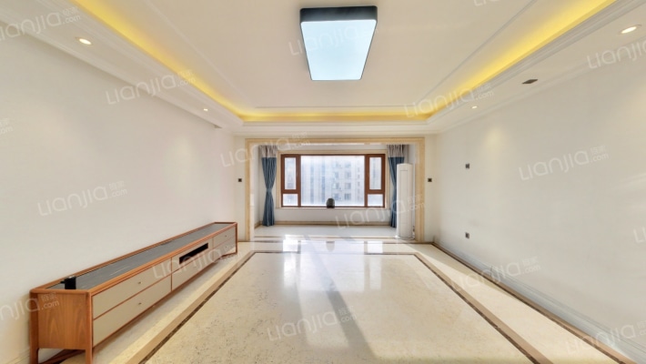 万科柏翠园二手房实景图