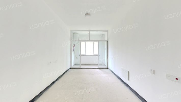 万科魅力之城三期二手房实景图
