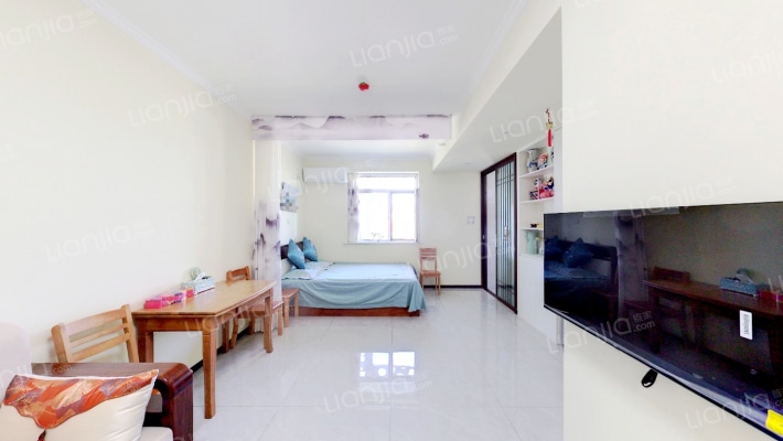 雷捷佳悦丽庭二手房实景图