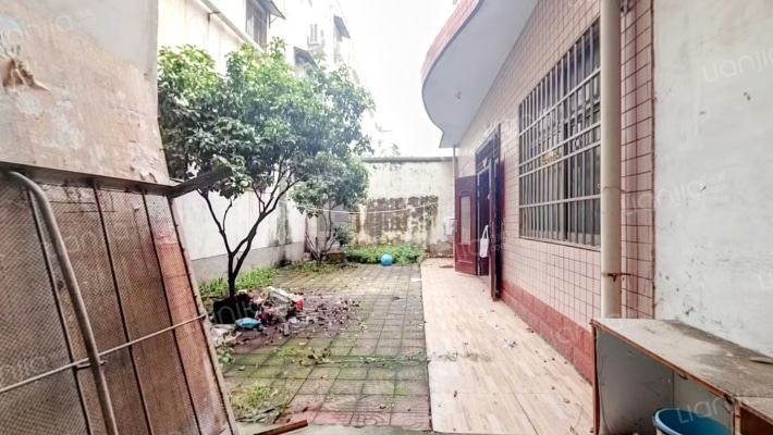 太康商贸路党校西1胡同二手房实景图