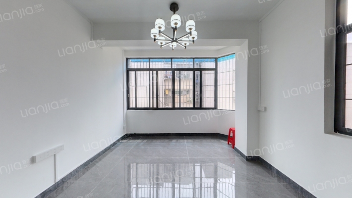 济虹新村二手房实景图