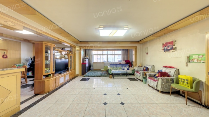 橡胶厂家属院二手房实景图