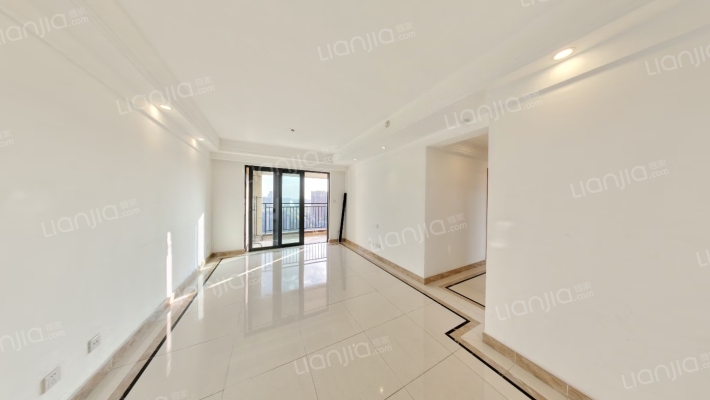 中海右岸二手房实景图