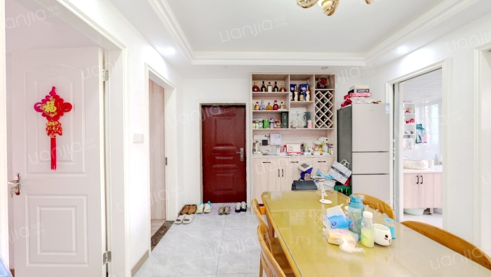 晴楠东苑二手房实景图