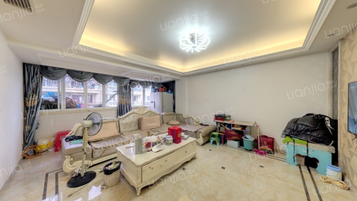 银河湾小区二手房实景图